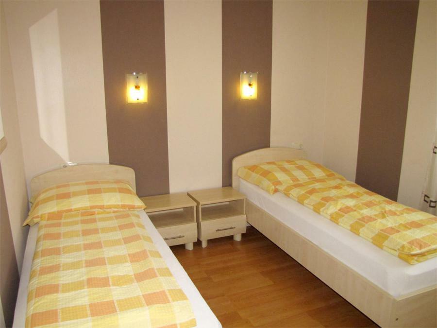 Szegfu Apartman Villa Hajdúszoboszló Eksteriør bilde